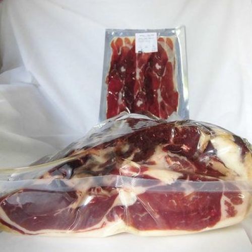 Jamón ibérico de La Alberca envasado